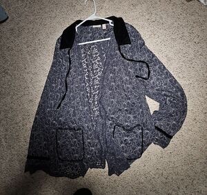 LOGO Lavish by Lori Goldstein Black and Gray Cardigan